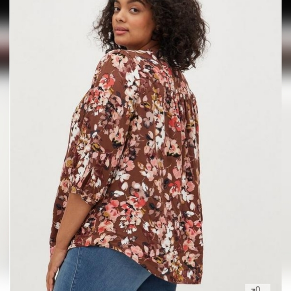Torrid Rayon Twill Peasant Blouse Brown/Floral Size 3X - Picture 3 of 9